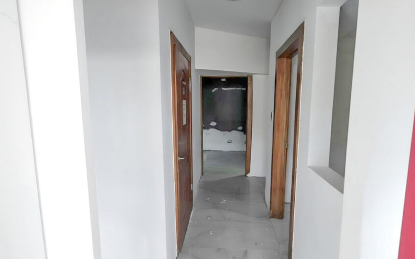 Local comercial de 80 m2 en San Rafael Escazú sobre calle principal