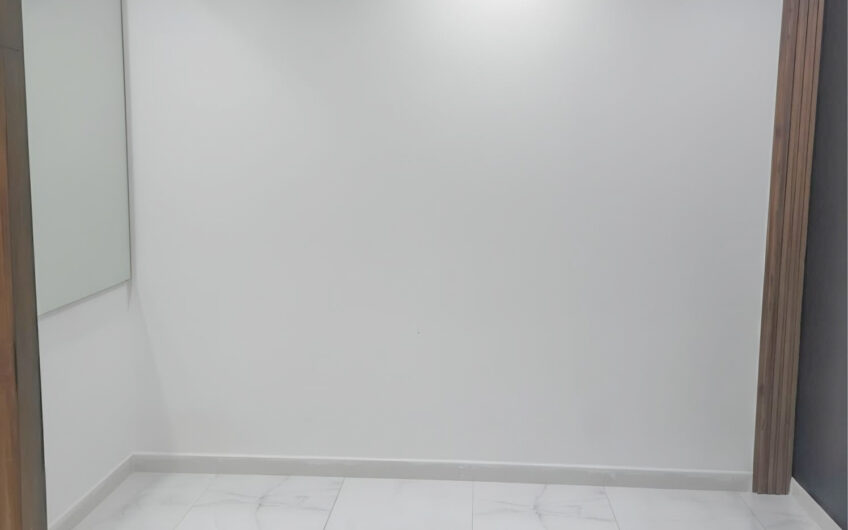 Local comercial de 80 m2 en San Rafael Escazú sobre calle principal