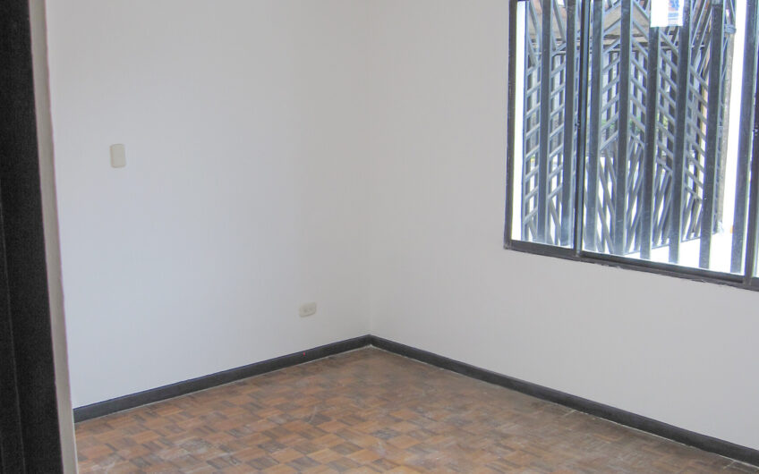 Casa de una planta / uso de suelo mixto / para oficina o comercio en Rohrmoser Pavas