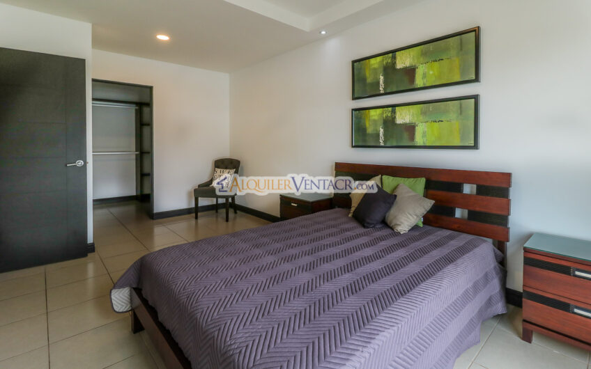 Apartamento amueblado de 2 habit. x La Panasonic Belén Heredia