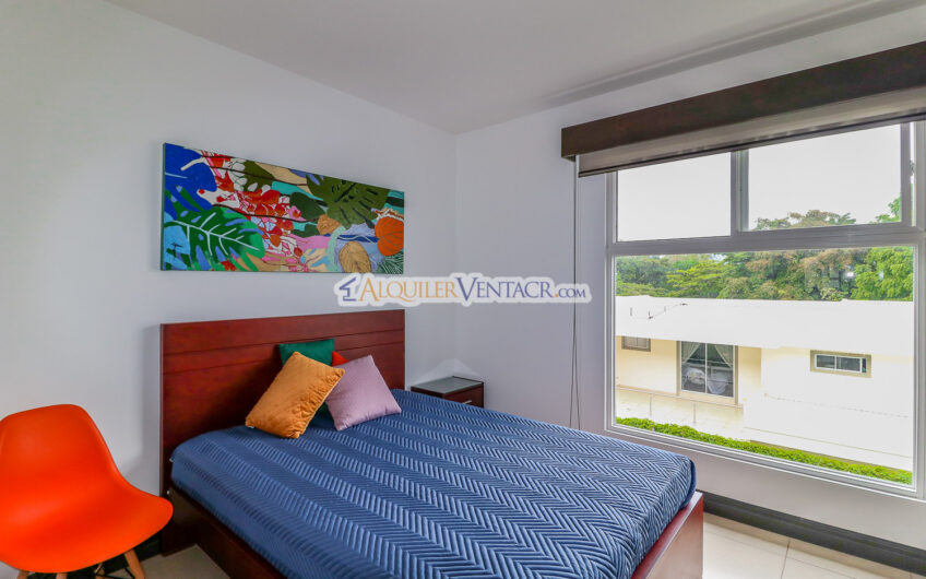 Apartamento amueblado de 2 habit. x La Panasonic Belén Heredia