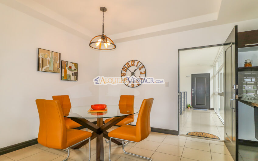 Apartamento amueblado de 2 habit. x La Panasonic Belén Heredia