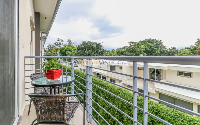 Apartamento amueblado de 2 habit. x La Panasonic Belén Heredia