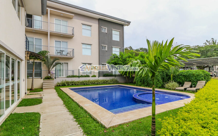 Apartamento amueblado de 2 habit. x La Panasonic Belén Heredia