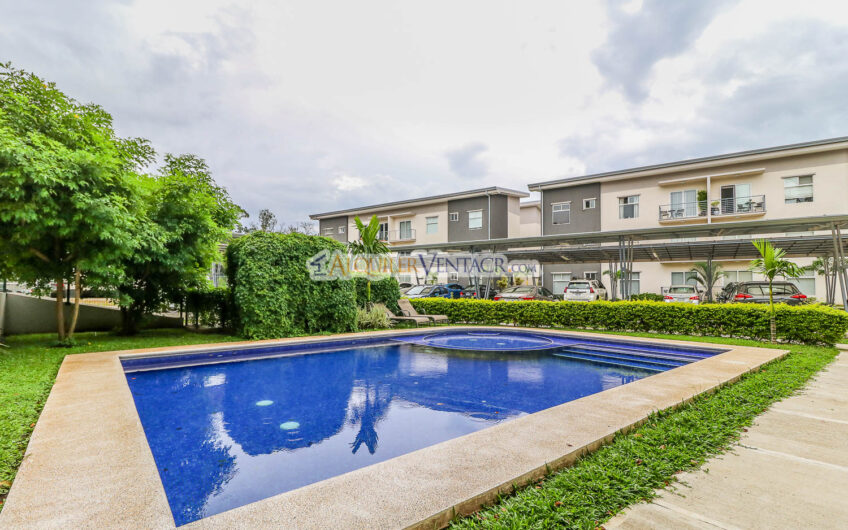 Apartamento amueblado de 2 habit. x La Panasonic Belén Heredia
