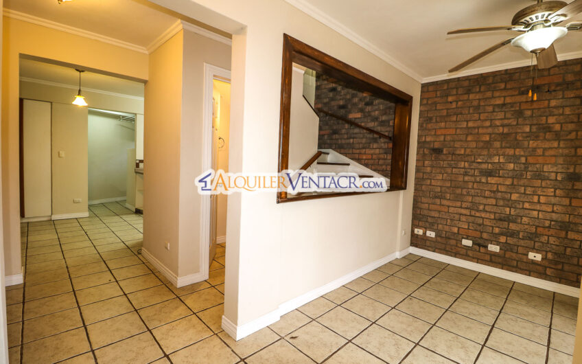 Apartamento estilo inglés de 2 habit. x World Gym Guachipelín Escazú