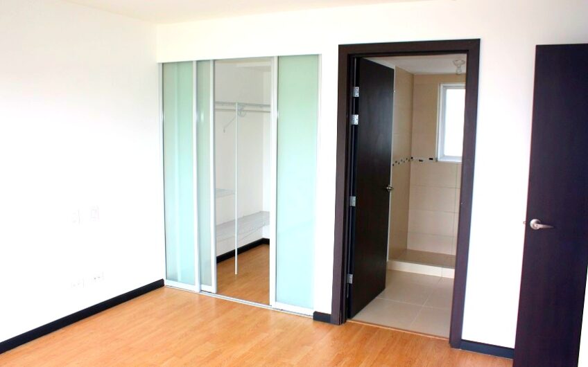 Apartamento de 3 Habitaciones con Vistas en Torre Paradisus Rohrmoser Pavas