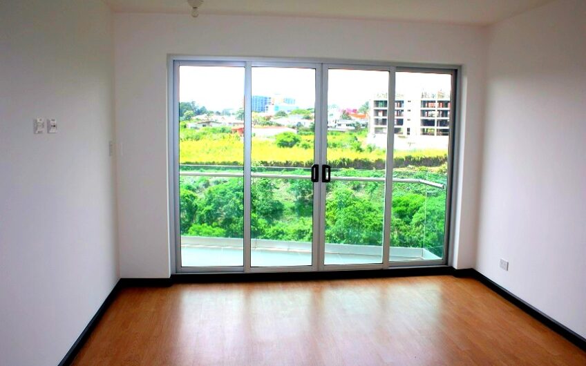 Apartamento de 3 Habitaciones con Vistas en Torre Paradisus Rohrmoser Pavas