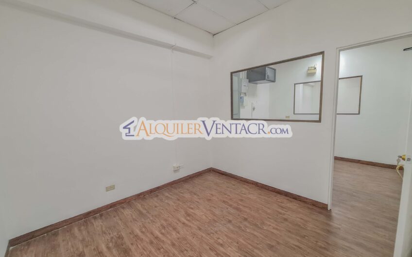 Oficina de 250 m2 en Sabana Oeste x La Pops y Ucimed