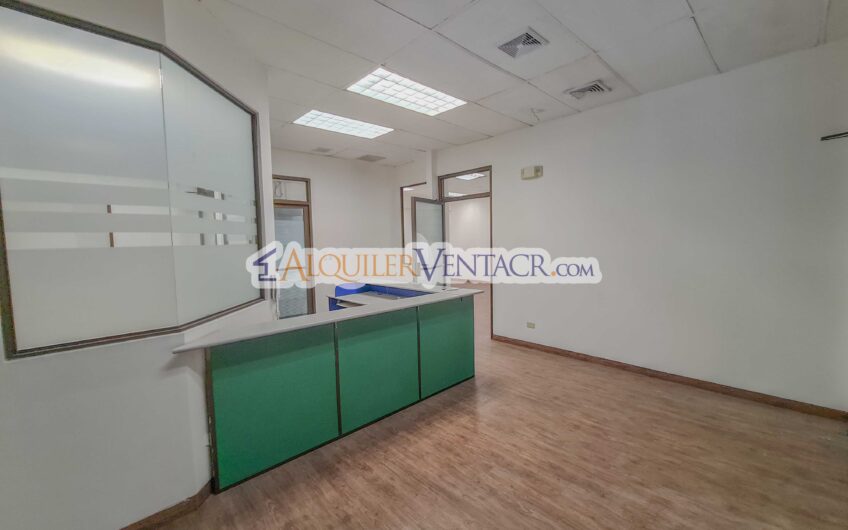 Oficina de 250 m2 en Sabana Oeste x La Pops y Ucimed