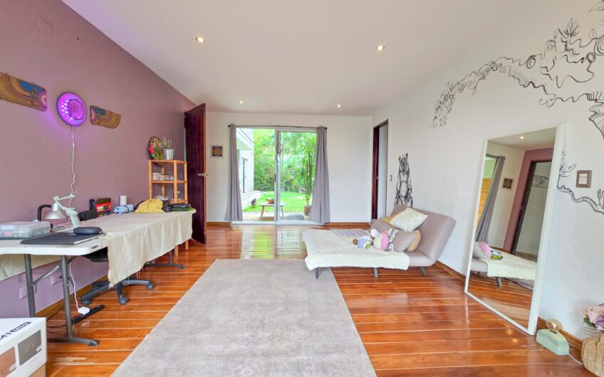 Casa + Apartamento en Condominio en Ciudad Colón