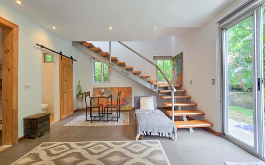 Casa + Apartamento en Condominio en Ciudad Colón