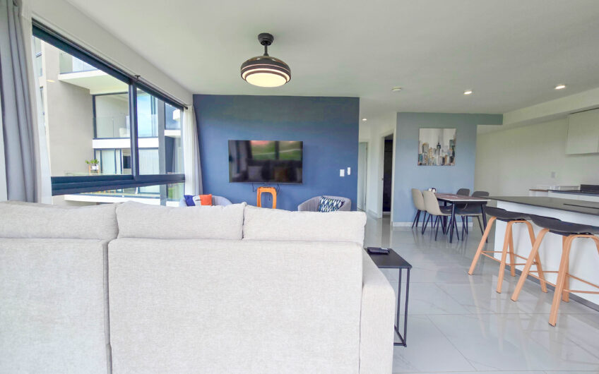 Apartamento esquinero full amueblado en Torre Soho Paradisus Rohrmoser