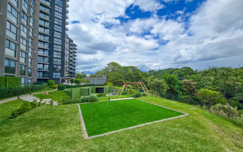 Apartamento esquinero full amueblado en Torre Soho Paradisus Rohrmoser