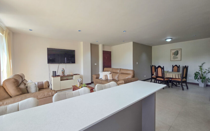 Apartamento de 2 habit. full amueblado con vistas en San Rafael Escazú