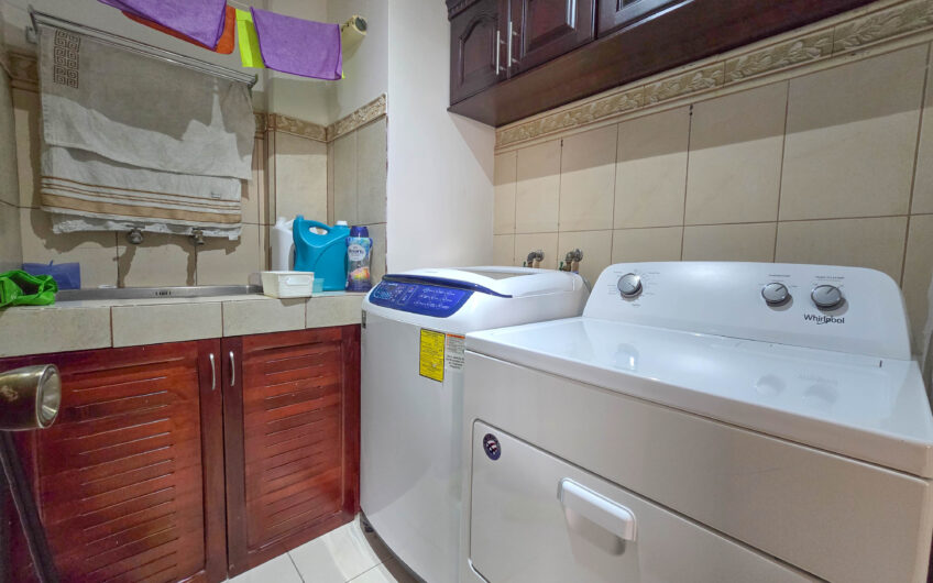 Apartamento de 2 habit. full amueblado con vistas en San Rafael Escazú