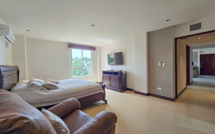Apartamento de 2 habit. full amueblado con vistas en San Rafael Escazú