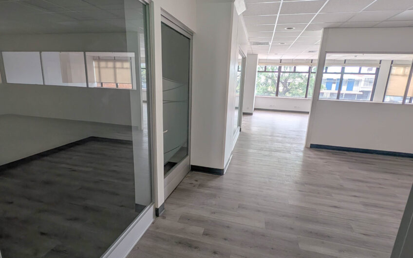 Oficina Clase A de 300 m2 en Centro Corporativo Internacional Barrio Don Bosco