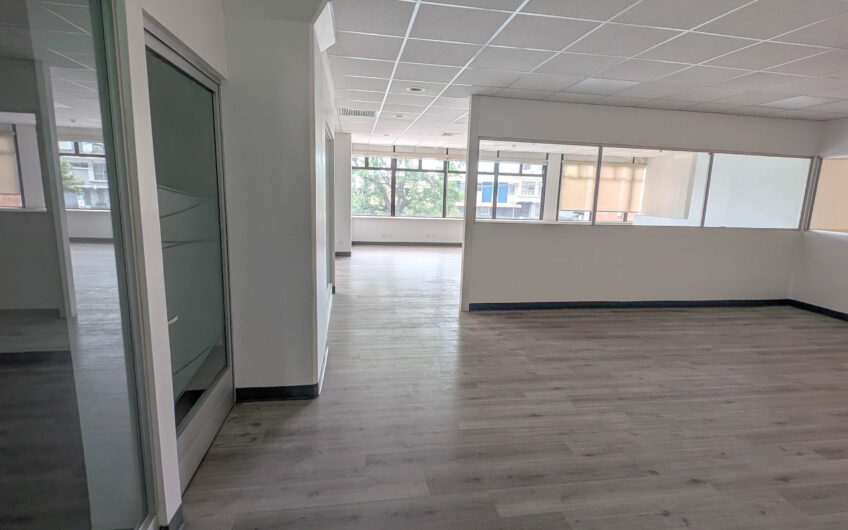 Oficina Clase A de 300 m2 en Centro Corporativo Internacional Barrio Don Bosco