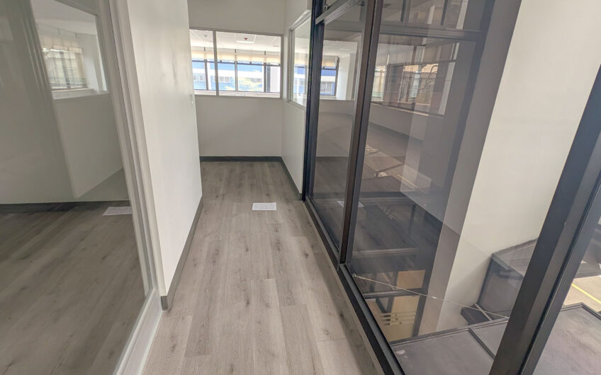 Oficina Clase A de 300 m2 en Centro Corporativo Internacional Barrio Don Bosco