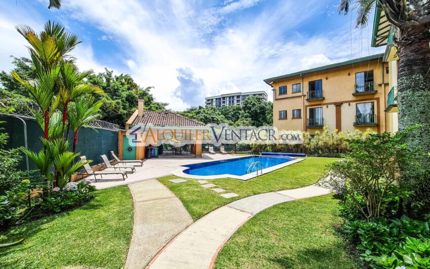 Apartamento amueblado en 1er nivel en San Rafael Escazú
