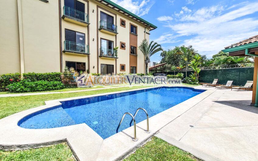 Apartamento amueblado en 1er nivel en San Rafael Escazú