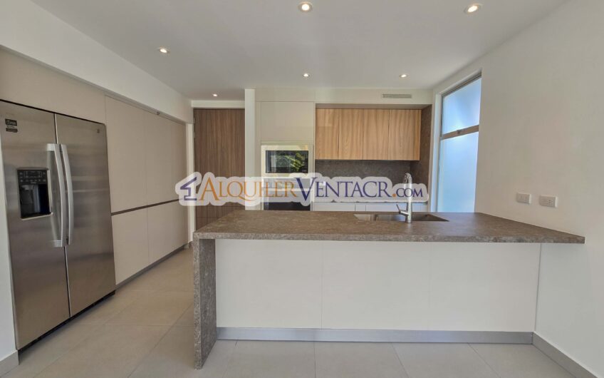 Lindora Santa Ana! Lujoso apartamento x Valle del Sol