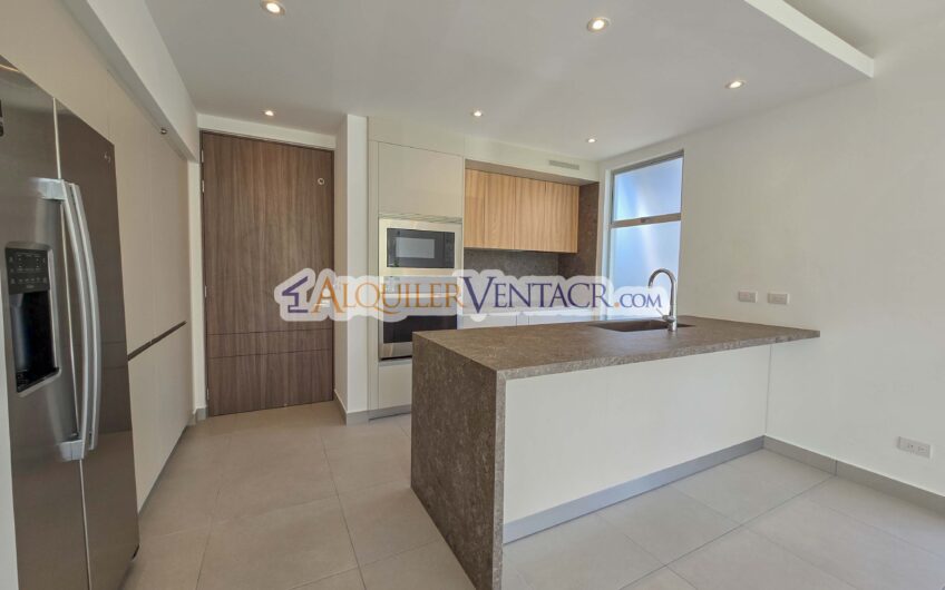 Lindora Santa Ana! Lujoso apartamento x Valle del Sol