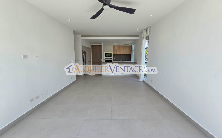 Lindora Santa Ana! Lujoso apartamento x Valle del Sol