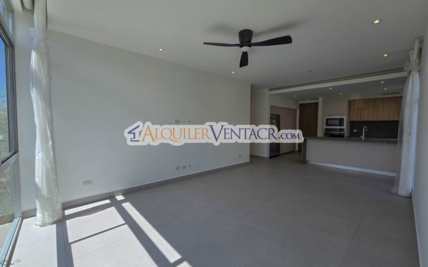 Lindora Santa Ana! Lujoso apartamento x Valle del Sol