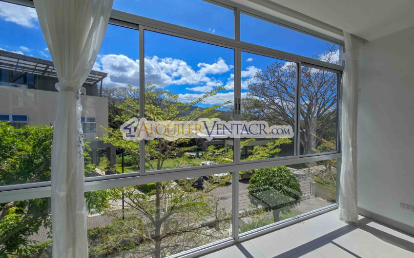 Lindora Santa Ana! Lujoso apartamento x Valle del Sol