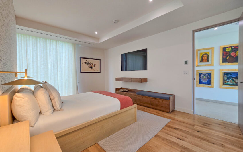 Lujosa casa full amueblada con piscina privada y vista en Hacienda Espinal San Rafael de Alajuela