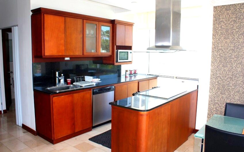 Apartamento de 3 habit.+ de servicio x La Paco San Rafael Escazú