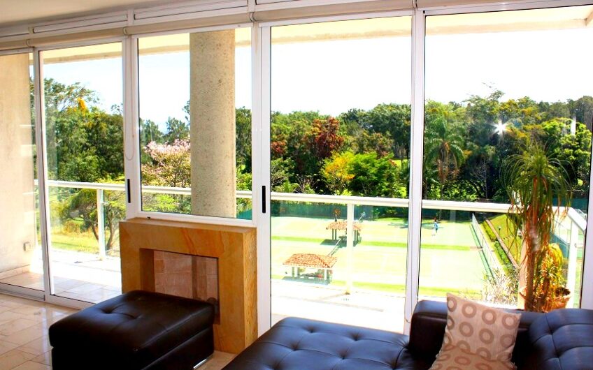 Apartamento de 3 habit.+ de servicio x La Paco San Rafael Escazú