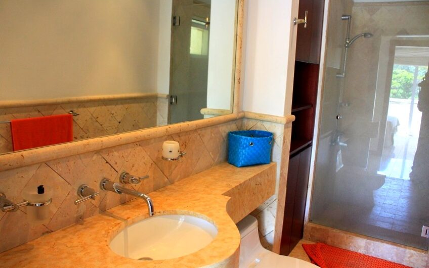 Apartamento de 3 habit.+ de servicio x La Paco San Rafael Escazú
