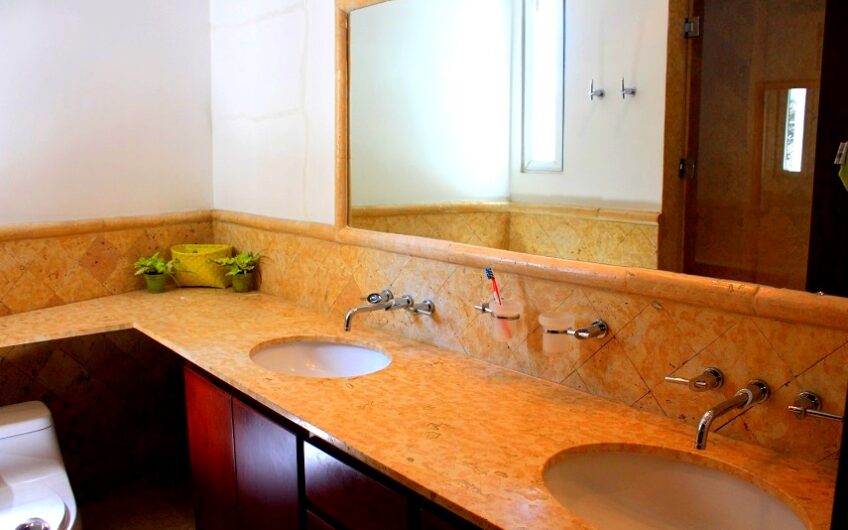 Apartamento de 3 habit.+ de servicio x La Paco San Rafael Escazú